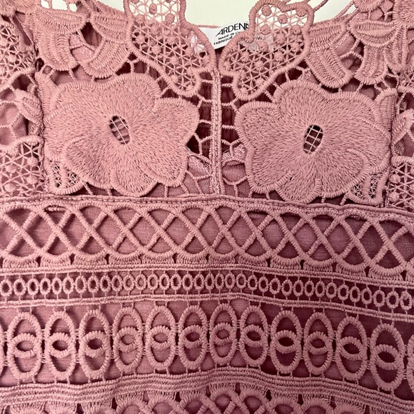 Flowy Dusty Pink Dress - Picture 4 of 6